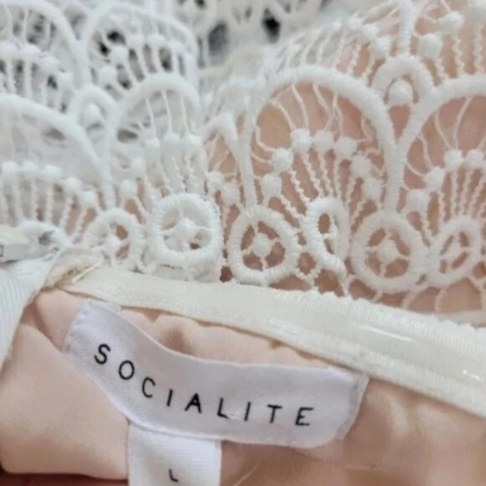 Socialite White Strapless Dress Scalloped Hem Crochet Lace Sz L Coquette - Picture 5 of 6